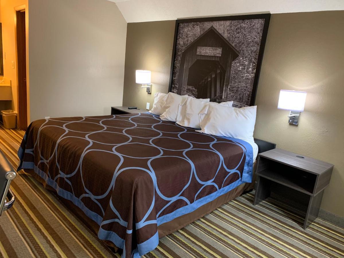 Motel Super 8 By Wyndham Brownsburg